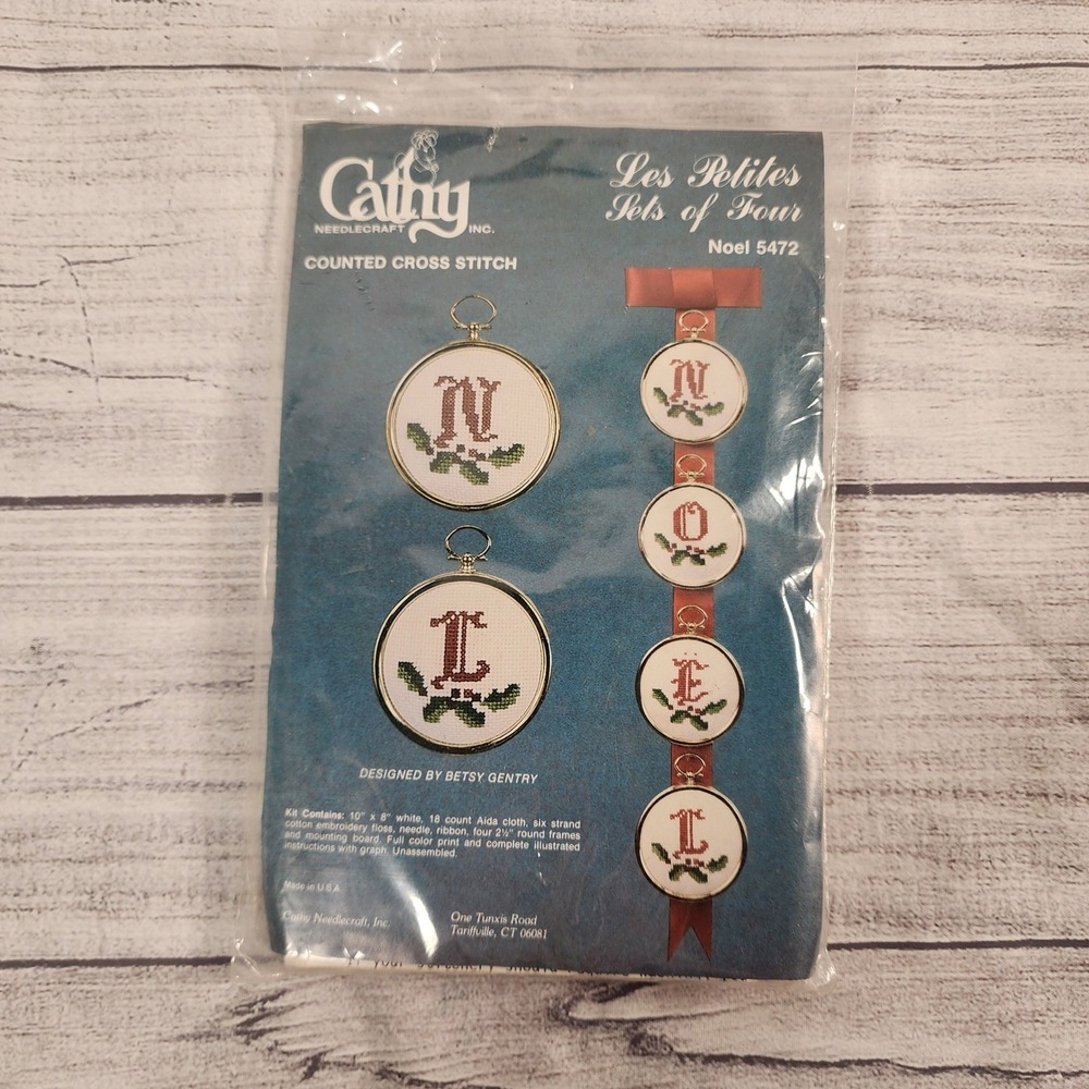 Cathy Needlecraft Counted Cross Stitch Kit Noel 5472 Les Petites Set of Four USA